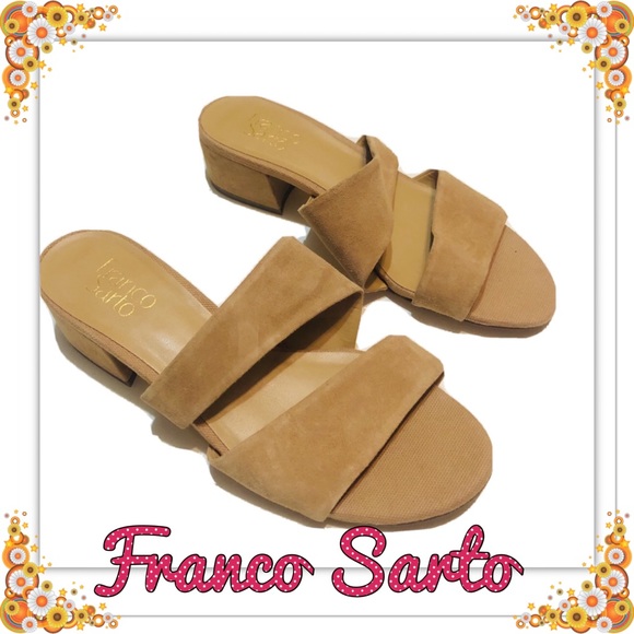 Faux Leather Strappy Block Heel Sandals in Natural Black Faux Leather Strappy Block Heel Sandals in Natural Black